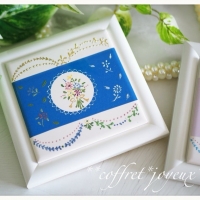 coffret joyeux ｺﾌﾚｼﾞｮﾜｲﾕ