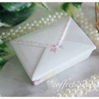 coffret joyeux ｺﾌﾚｼﾞｮﾜｲﾕ