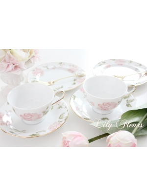 Lily Fleurs リリーフルールズ