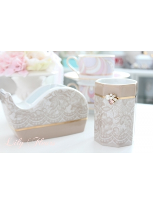 Lily Fleurs リリーフルールズ